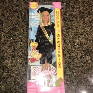 NWT 2006 Graduation Barbie